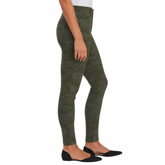 SANCTUARY Social Standard Camo High-Rise Jeans 4 - Picture 15 of 15